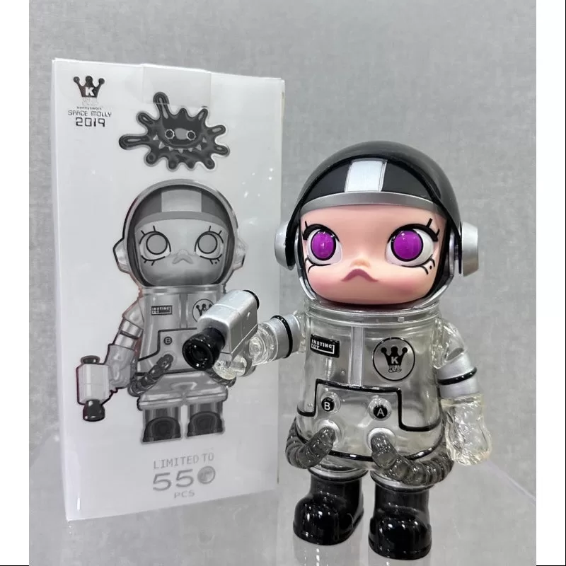 MEGA SPACE MOLLY 200% Encuentros Cercanos con el Monstruo de la Erosión 2019 Edición Limitada