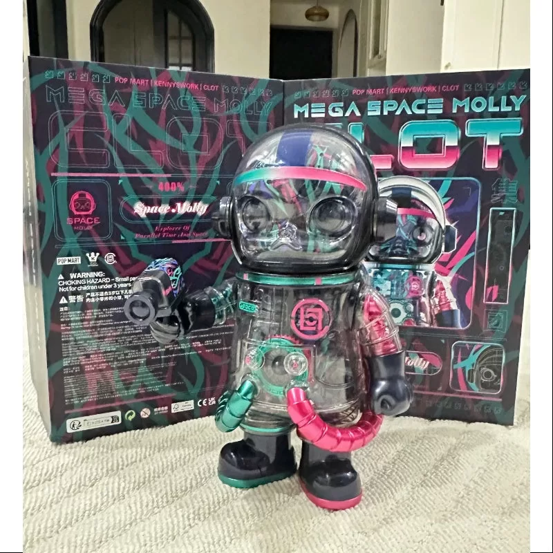 MEGA SPACE MOLLY 400% CLOT Magenta Alienegra 2024 Limitada MEGA SPACE MOLLY 400% CLOT Magenta Alienegra 2024 Limitada