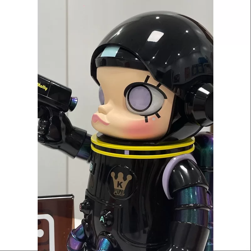 MEGA SPACE MOLLY 400% Erebus 2025 Edición Limitada MEGA SPACE MOLLY 400% Erebus 2025 Edición Limitada