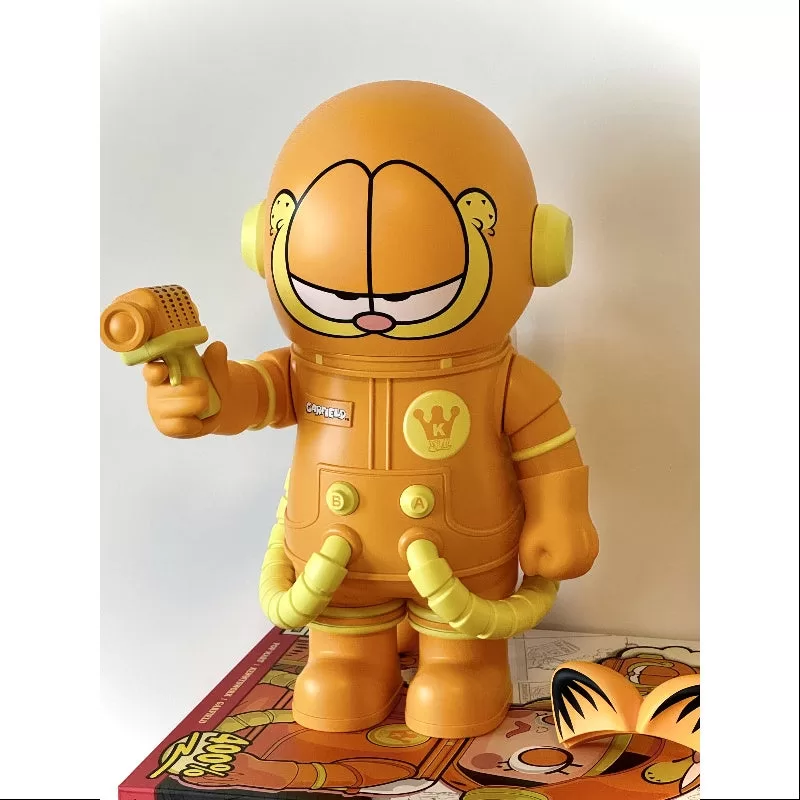 MEGA SPACE MOLLY 400% Garfield Modelo A 2024 LIMITADO MEGA SPACE MOLLY 400% Garfield Modelo A 2024 LIMITADO