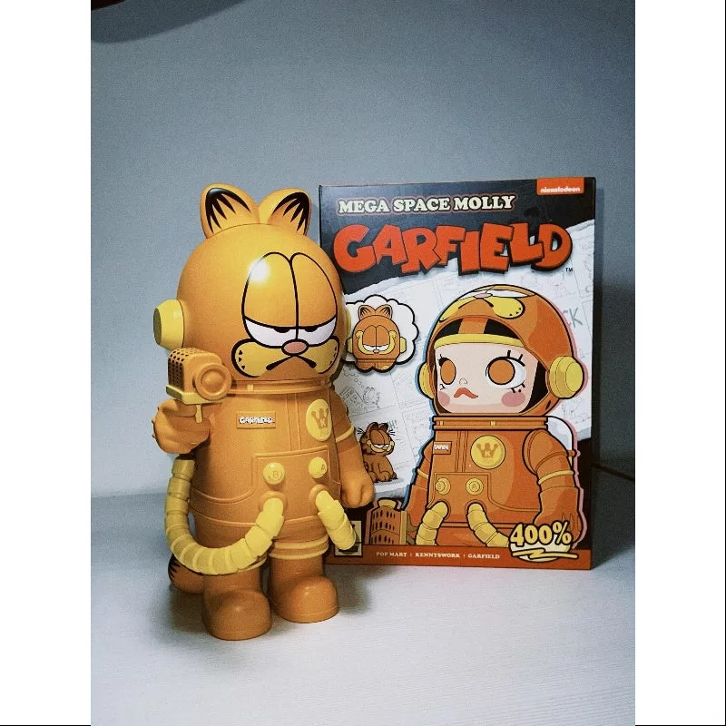 MEGA SPACE MOLLY 400% Garfield Modelo B 2024 LIMITADO MEGA SPACE MOLLY 400% Garfield Modelo B 2024 LIMITADO