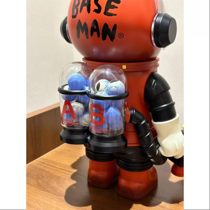 MEGA SPACE MOLLY 400% Gary Baseman 2024 LIMITADO MEGA SPACE MOLLY 400% Gary Baseman 2024 LIMITADO