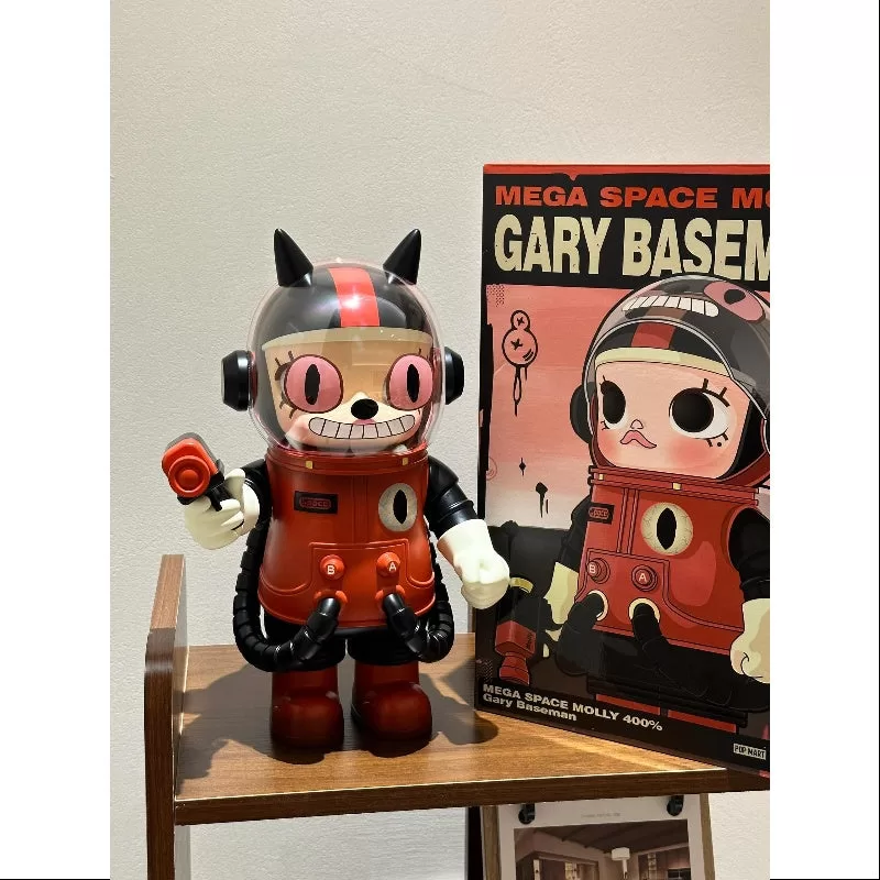 MEGA SPACE MOLLY 400% Gary Baseman 2024 LIMITADO