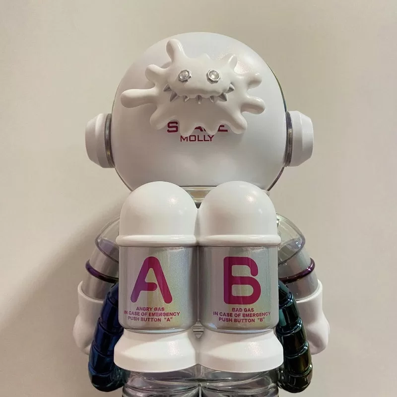 MEGA SPACE MOLLY 400% INSTINCTOY 2022 LIMITADO MEGA SPACE MOLLY 400% INSTINCTOY 2022 LIMITADO