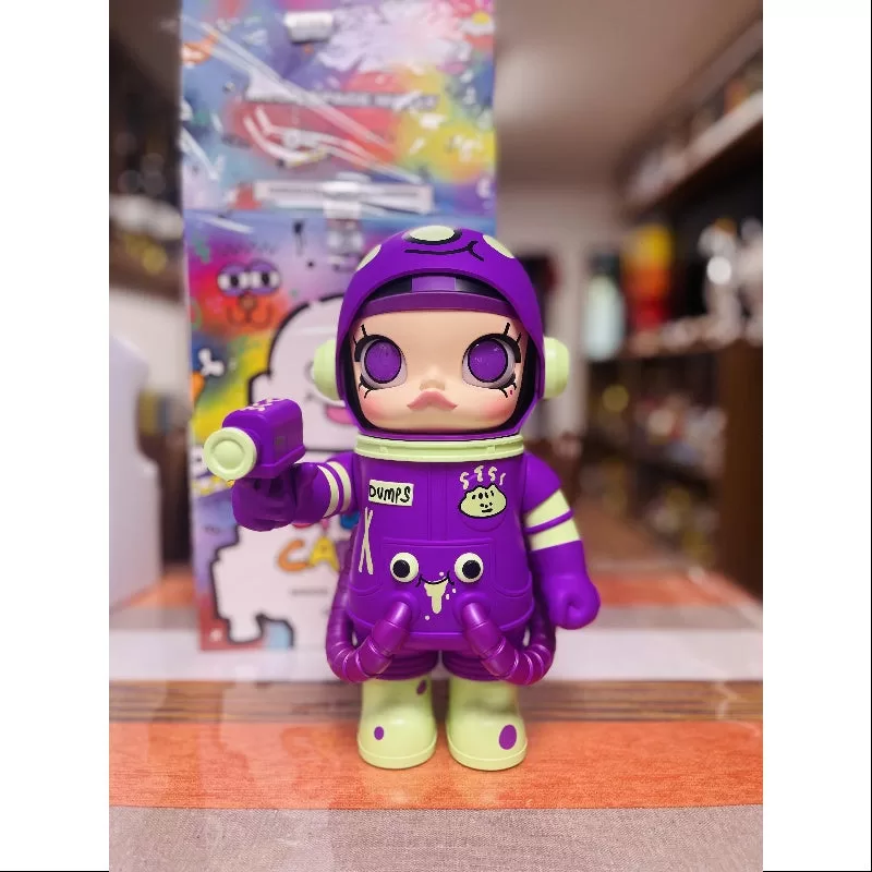 MEGA SPACE MOLLY 400% Jon Burgerman Serie Cadetes Espaciales DUMPS 2025 Edición Limitada MEGA SPACE MOLLY 400% Jon Burgerman Serie Cadetes Espaciales DUMPS 2025 Edición Limitada