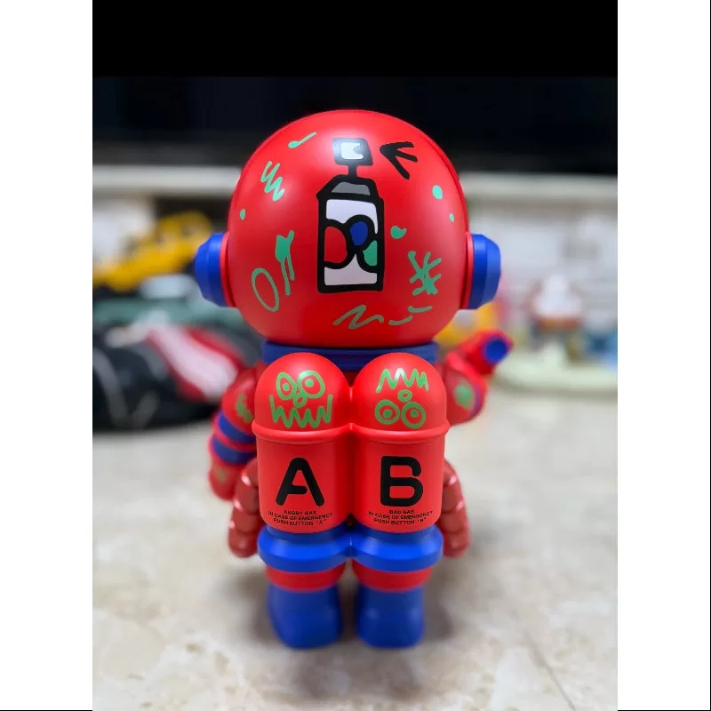 MEGA SPACE MOLLY 400% Jon Burgerman Serie Cadetes Espaciales PUFF 2025 Edición Limitada MEGA SPACE MOLLY 400% Jon Burgerman Serie Cadetes Espaciales PUFF 2025 Edición Limitada