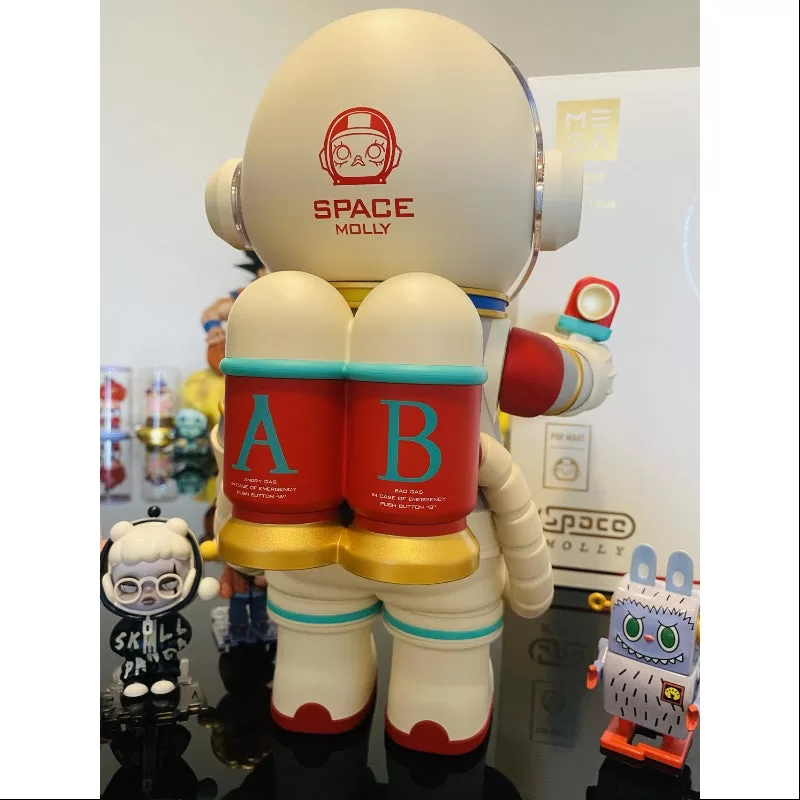 MEGA SPACE MOLLY 400% La Chica de la Tierra 2021 LIMITADA MEGA SPACE MOLLY 400% La Chica de la Tierra 2021 LIMITADA