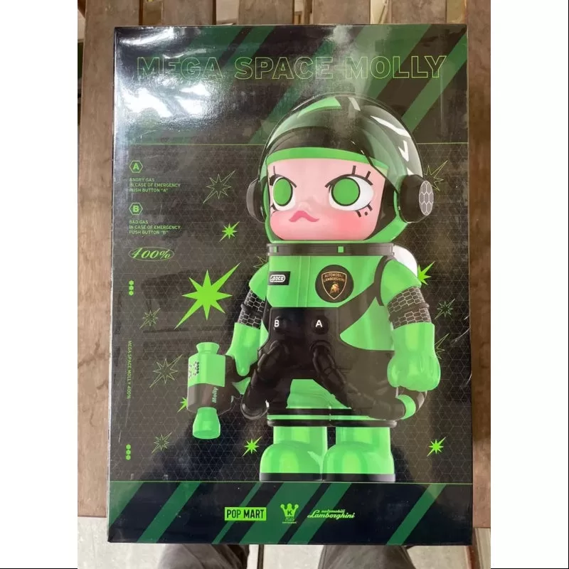 MEGA SPACE MOLLY 400% Lamborghini 2023 LIMITADA MEGA SPACE MOLLY 400% Lamborghini 2023 LIMITADA