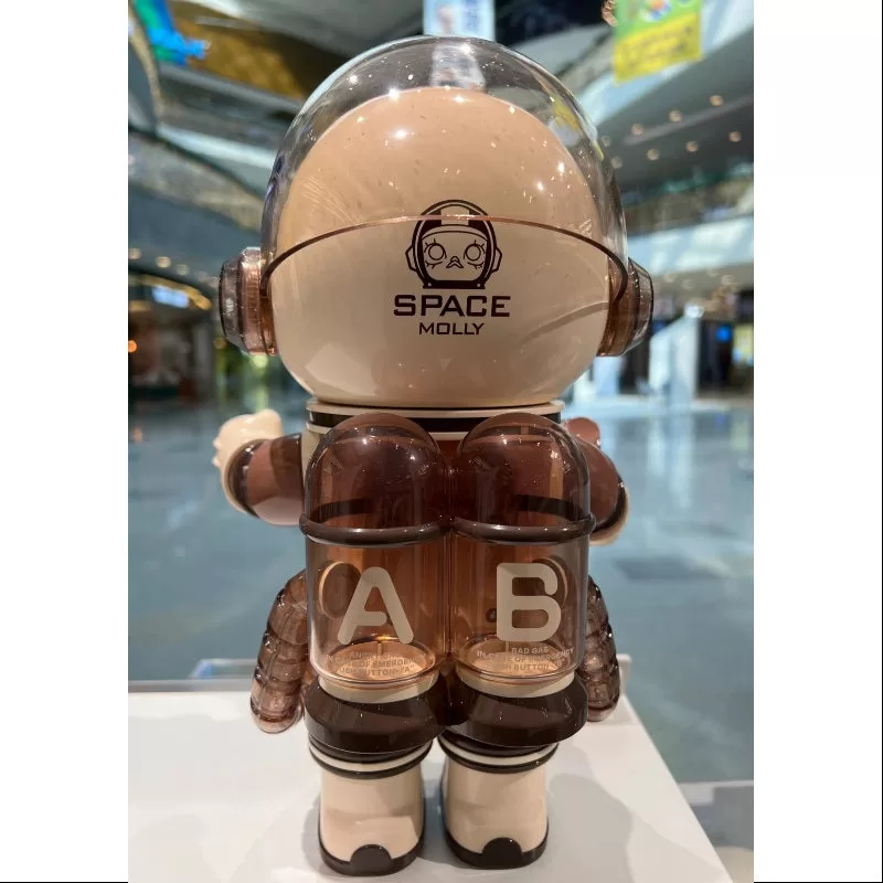 MEGA SPACE MOLLY 400% Mocha 2025 Edición Limitada MEGA SPACE MOLLY 400% Mocha 2025 Edición Limitada