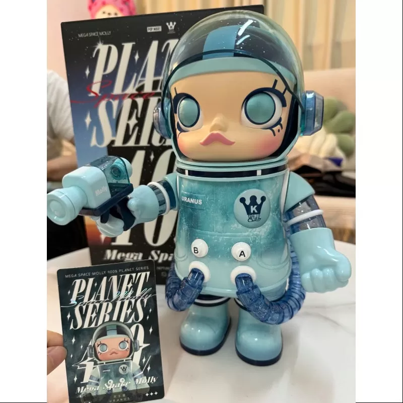 MEGA SPACE MOLLY 400% Planet Series Secret Urano 2023 LIMITADO
