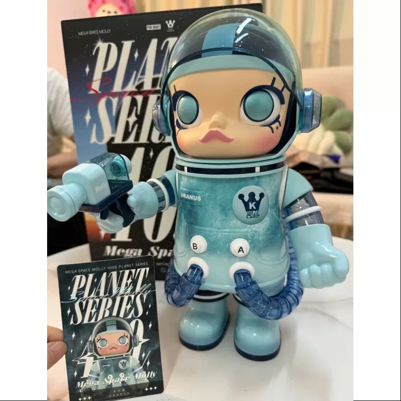 MEGA SPACE MOLLY 400% Planet Series Secret Urano 2023 LIMITADO