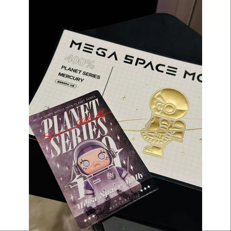 MEGA SPACE MOLLY 400% Serie Planeta Mercurio 2023 LIMITADA MEGA SPACE MOLLY 400% Serie Planeta Mercurio 2023 LIMITADA