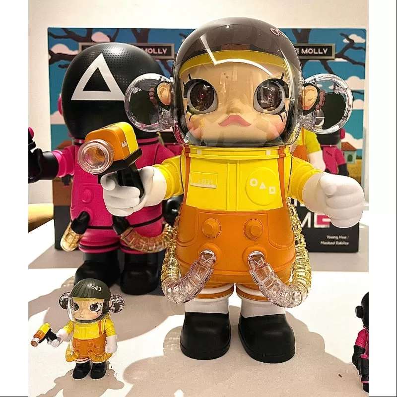 MEGA SPACE MOLLY 400%+100% Juego del Calamar Amarillo 2024 Limitado MEGA SPACE MOLLY 400%+100% Juego del Calamar Amarillo 2024 Limitado