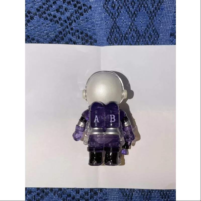 MEGA SPACE MOLLY Figura 100% Alien Molly NO.6 Edición limitada 2014 MEGA SPACE MOLLY Figura 100% Alien Molly NO.6 Edición limitada 2014