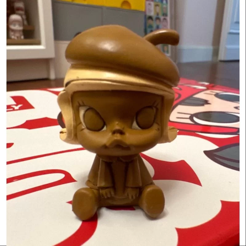 MOLLY Bebé Molly Serie 1 Pequeña Pintora Cobre