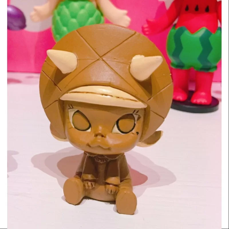 MOLLY Bebé Molly Serie 1 Pequeño Dinosaurio Chocolate