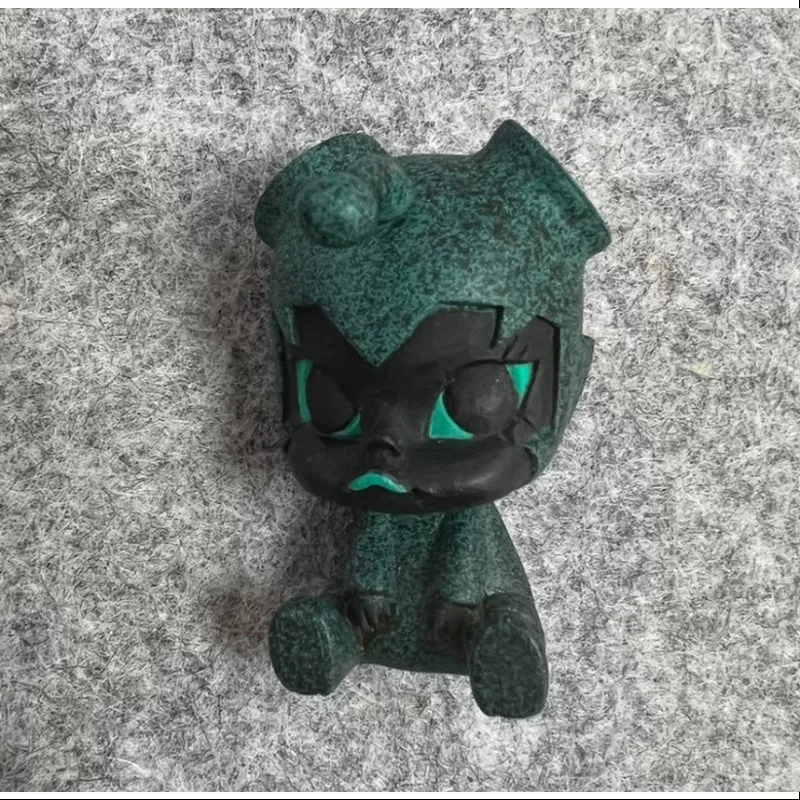 MOLLY Bebé Molly Serie 1 Pequeño Pez Niño Verde Oscuro