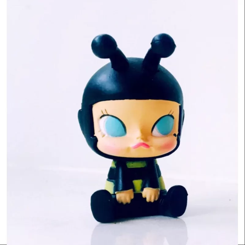 MOLLY Bebé Molly Serie 2 Abeja Ojos Azules