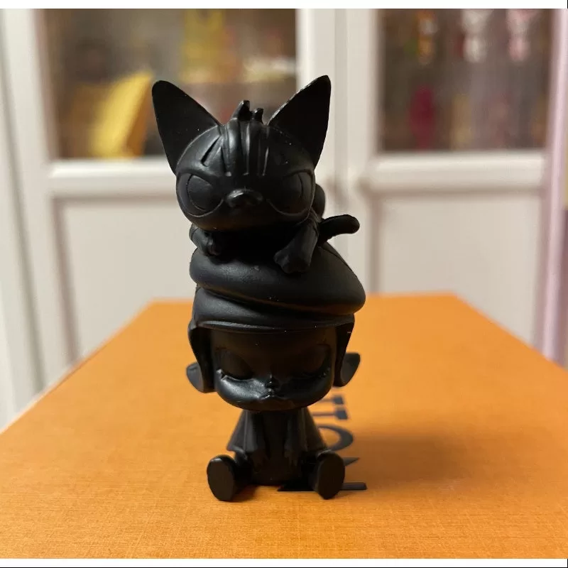 MOLLY Bebé Molly Serie 2 Secreto Orejas Grandes Negras (1/144)