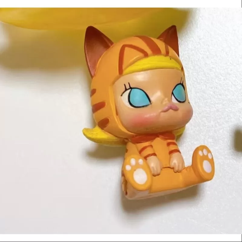 MOLLY Bebé Molly Serie 3 Gatito Amarillo