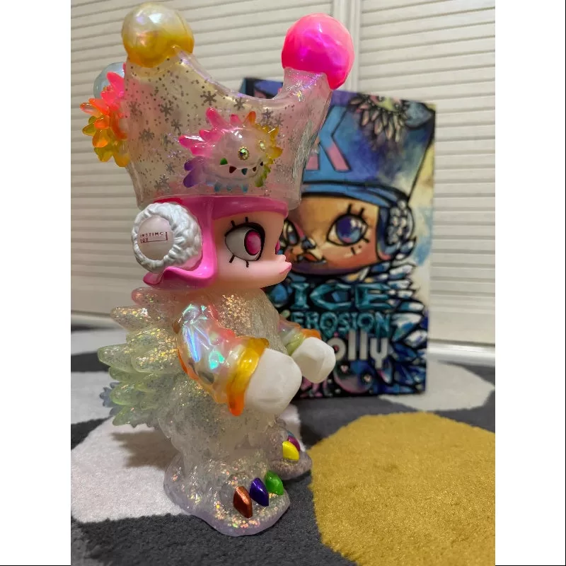 MOLLY Erosión de hielo Molly Prisma 2024 Macau LIMITED MOLLY Erosión de hielo Molly Prisma 2024 Macau LIMITED