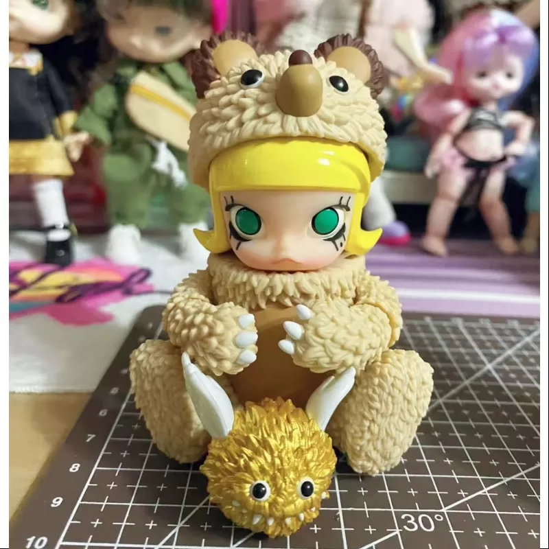 MOLLY Instinctoy Erosion Serie de disfraces de Molly Muckey Molly