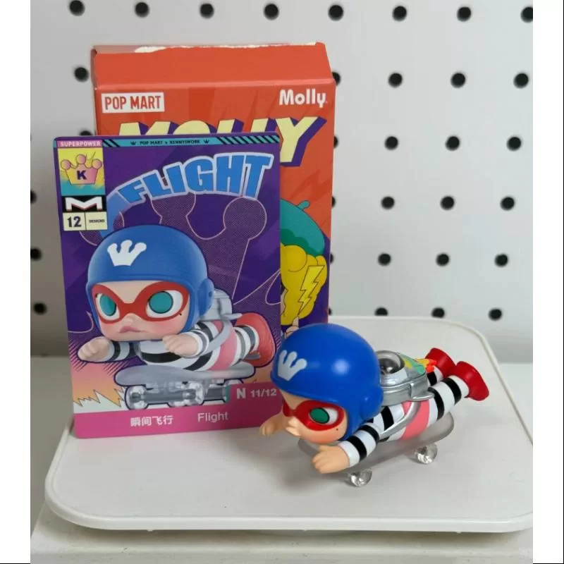 MOLLY Mi Serie de Superpoderes Instantáneos Vuelo