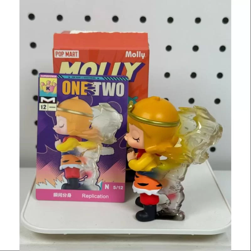 MOLLY Mi réplica de la serie Superpoderes instantáneos