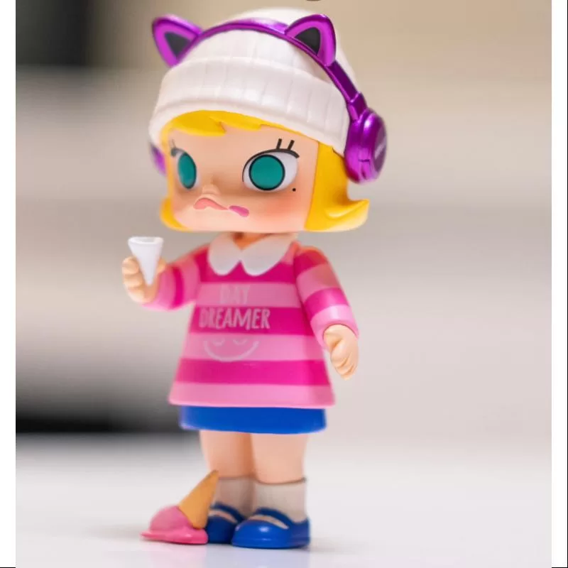 MOLLY Mi serie de superpoderes instantáneos Aturdida