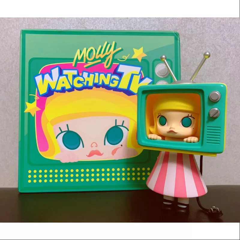 MOLLY Mirando TV Edición Limitada 2020