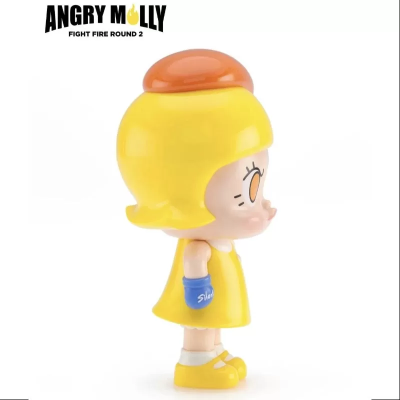 MOLLY Molly Enojada Lucha Fuego Ronda 2 2025 Edición Limitada