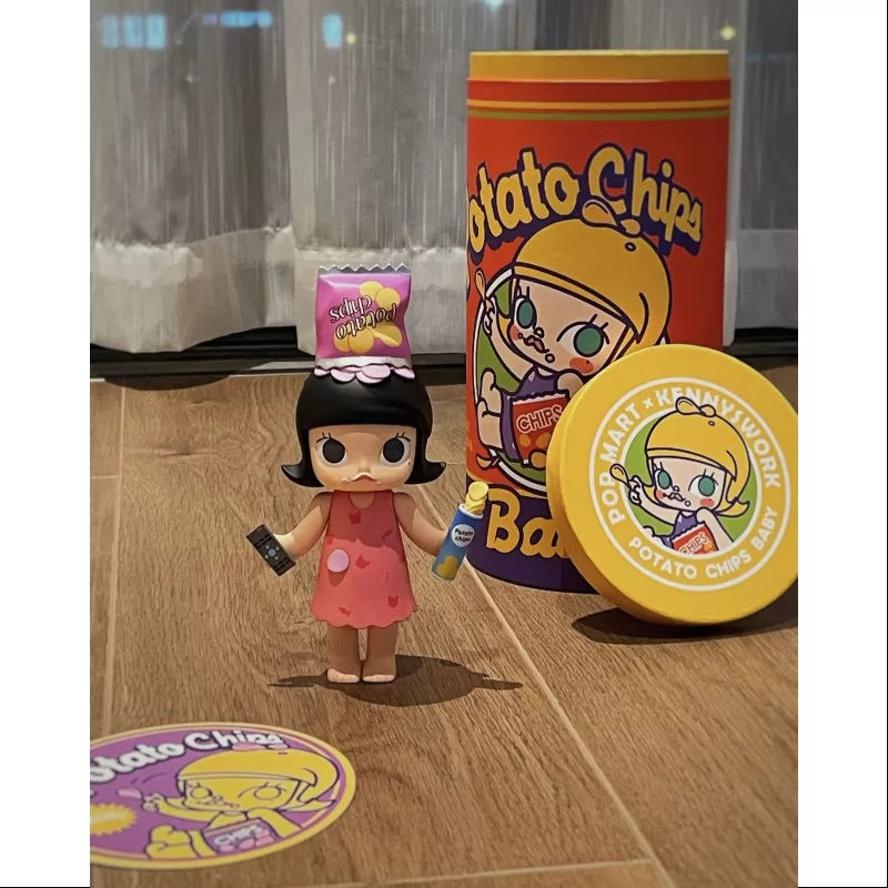 MOLLY Papas Fritas Bebé Versión Especial 2020 Edición Limitada MOLLY Papas Fritas Bebé Versión Especial 2020 Edición Limitada