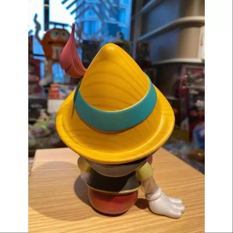 MOLLY Pinocho 2.0 Versión Especial 2021 Edición Limitada MOLLY Pinocho 2.0 Versión Especial 2021 Edición Limitada