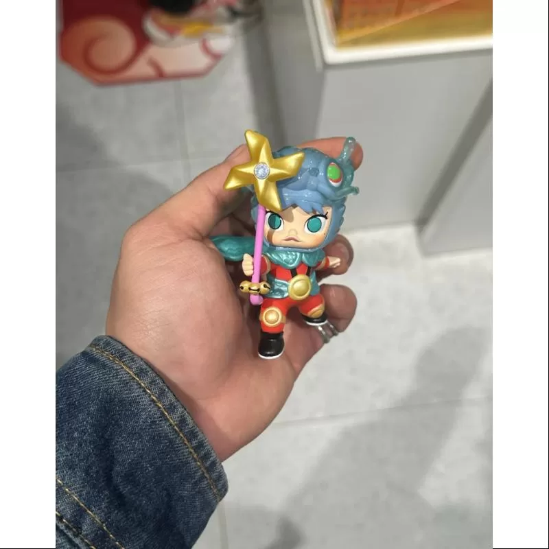 MOLLY Pop Mart Loong presenta la serie del tesoro MOLLY DREAMING LOONG versión especial (1/144)