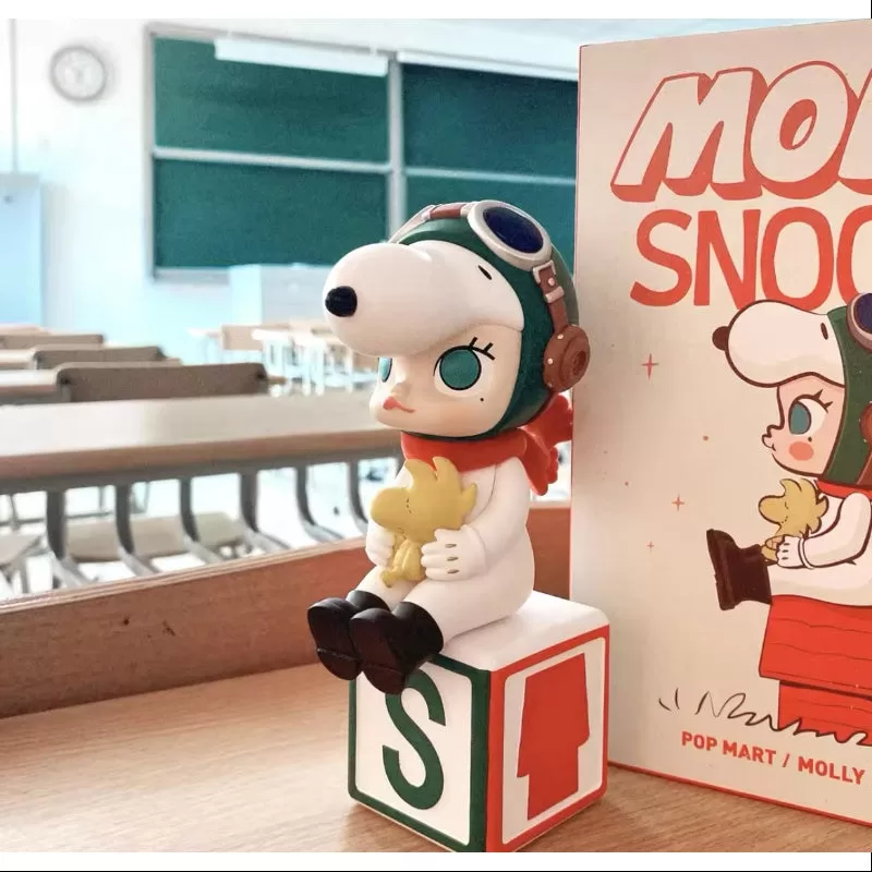 MOLLY Snoopy Edición Limitada 2021