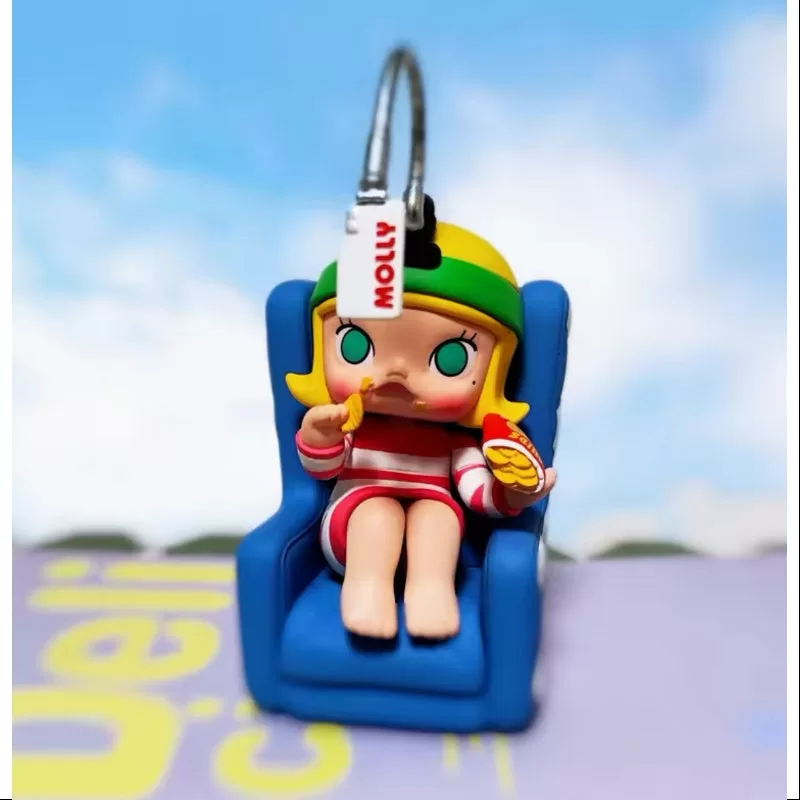 MOLLY Un día aburrido con Molly Serie Adicta al sofá para siempre