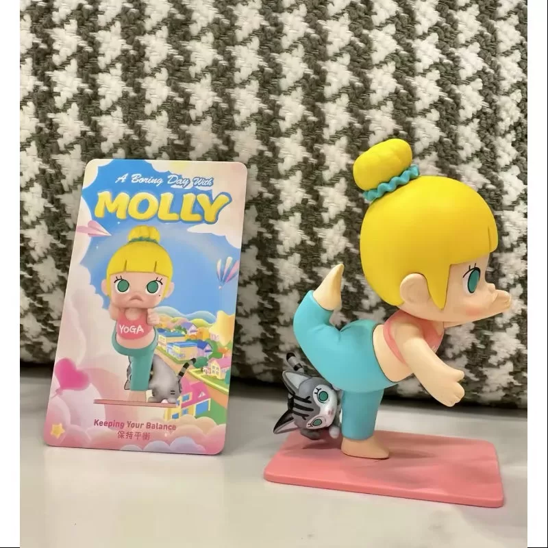 MOLLY Un día aburrido con Molly Serie Manteniendo el equilibrio MOLLY Un día aburrido con Molly Serie Manteniendo el equilibrio