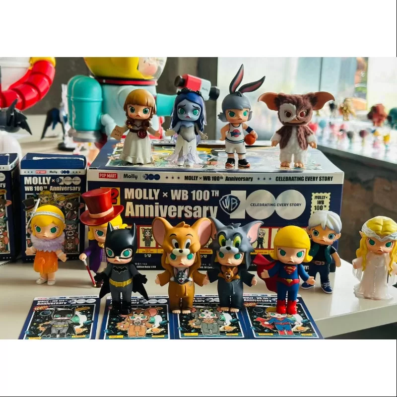 MOLLY Warner Bros. Serie 100 Aniversario Set Completo Abierto