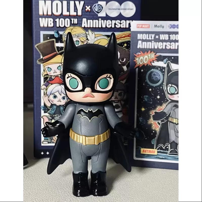 MOLLY Warner Bros. Serie del centenario de Batman