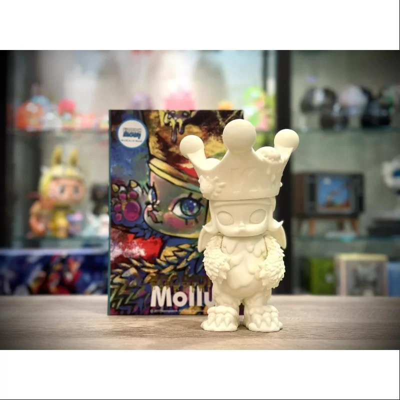 MOLLY X Instinctoy Erosion Molly Frank’s Blue G.I.D Blank 2017 Edición limitada