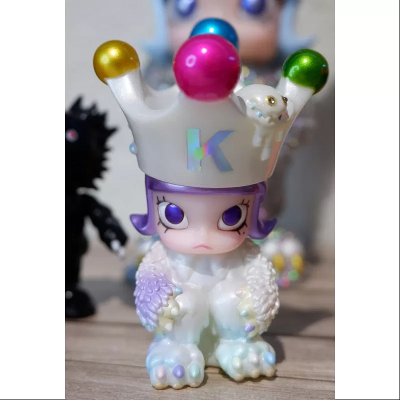 MOLLY X Instinctoy Mini Erosion Molly White Colorful 2017 Edición Limitada