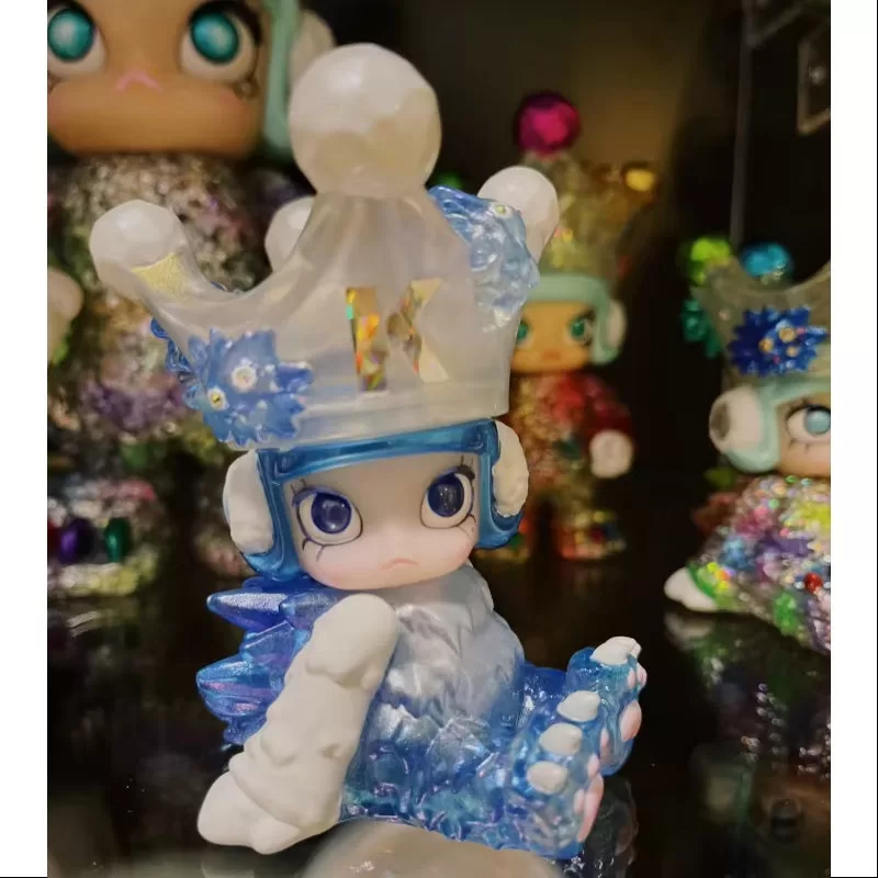 MOLLY X Instinctoy Mini Ice Erosion Molly Blue Edición limitada 2017 MOLLY X Instinctoy Mini Ice Erosion Molly Blue Edición limitada 2017