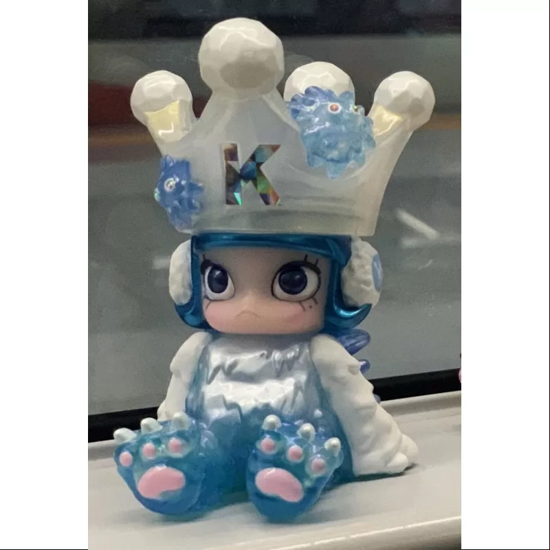 MOLLY X Instinctoy Mini Ice Erosion Molly Blue Edición limitada 2017