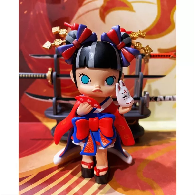 MOLLY X MIKA NINAGAWA MARIPOSA DE VERANO NOCTURNA Edición limitada MOLLY X MIKA NINAGAWA MARIPOSA DE VERANO NOCTURNA Edición limitada