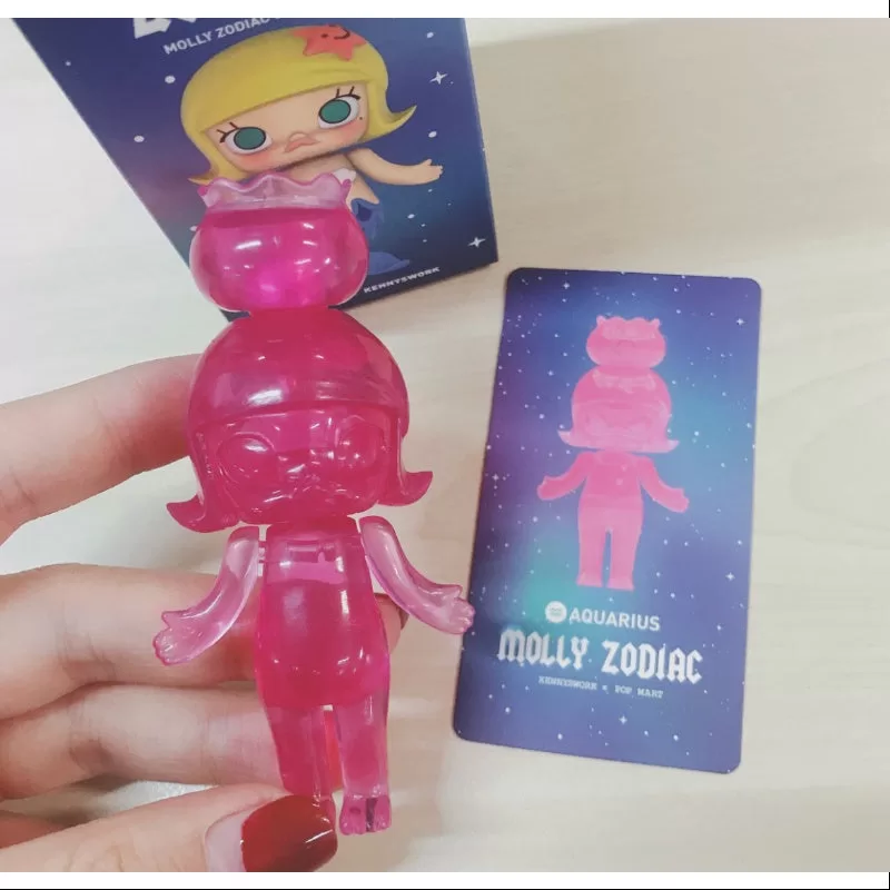MOLLY Zodiac Series 2 Acuario Secreto (1/144) MOLLY Zodiac Series 2 Acuario Secreto (1/144)