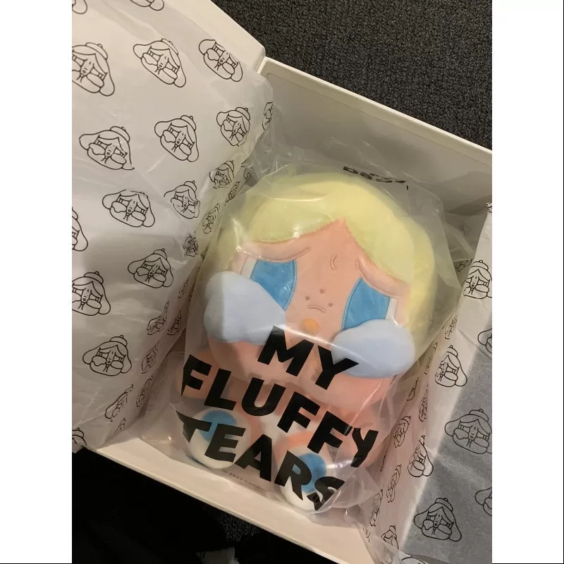 Muñeca de peluche Crybaby, la lágrima esponjosa rubia (edición limitada de Tailandia, 2024)