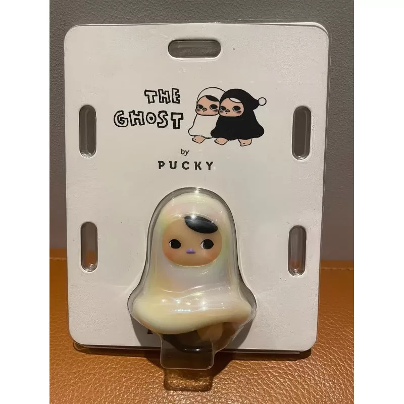 PUCKY x The Ghost-La Figura Blanca Original Edición limitada