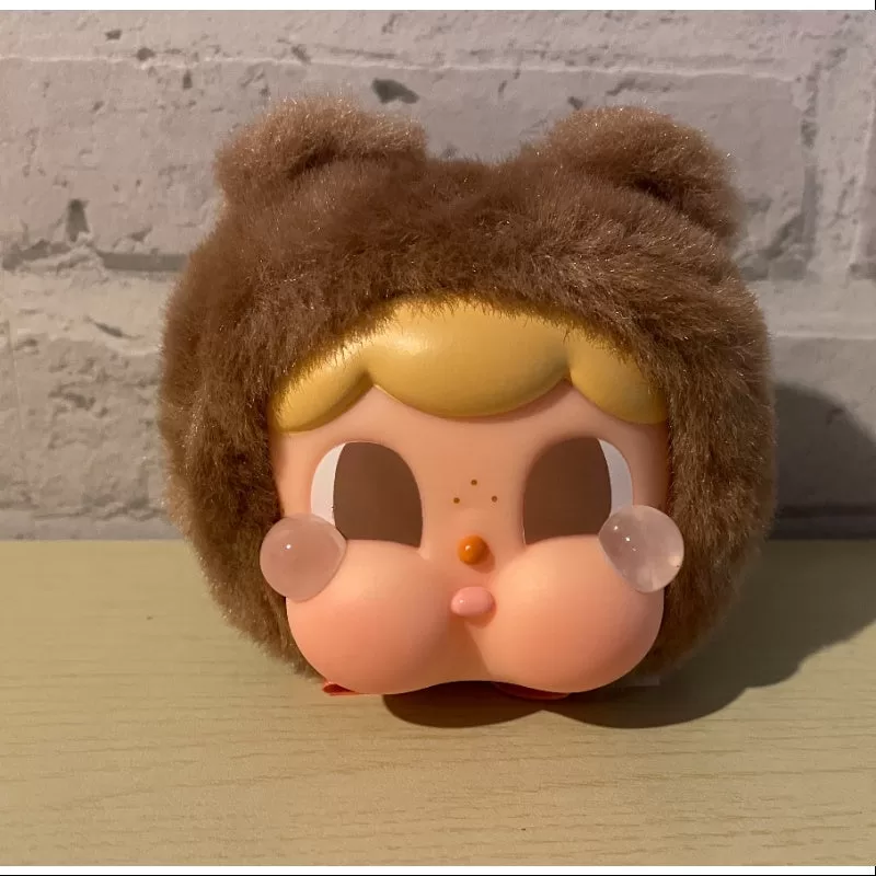 Peluche colgante de vinilo con cara de Crybaby Cring Blob, color caqui