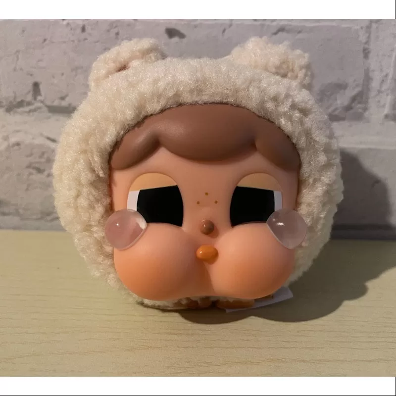Peluche de vinilo con cara de Crybaby Cring Blob, color blanco