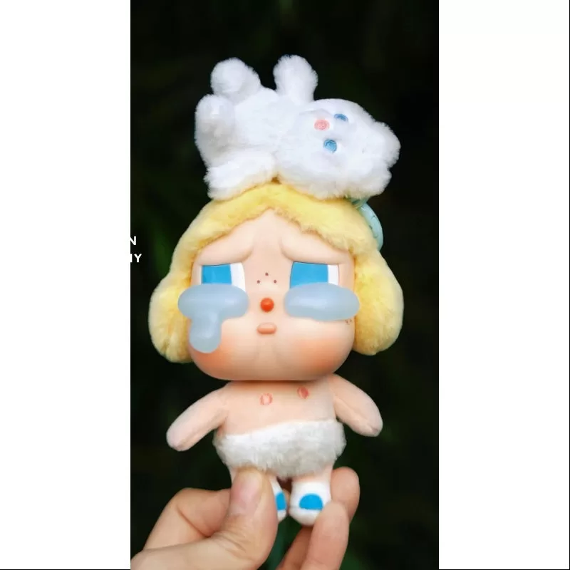 Peluche de vinilo de la serie Crybaby Crying Again, Bebé Secreto Rubio (1/144)